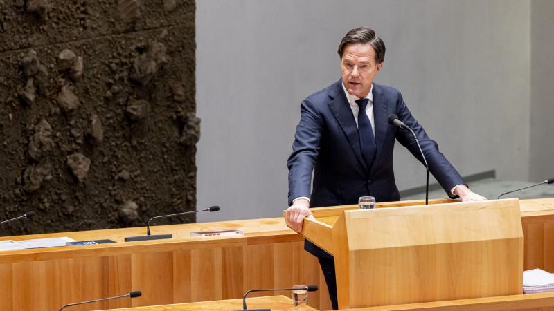 Nem lenne helyénvaló válogatás nélkül megsemmisíteni az orosz légierőt? A NATO befolyásos vezetője felszólalt az Európát aggasztó inváziókról.